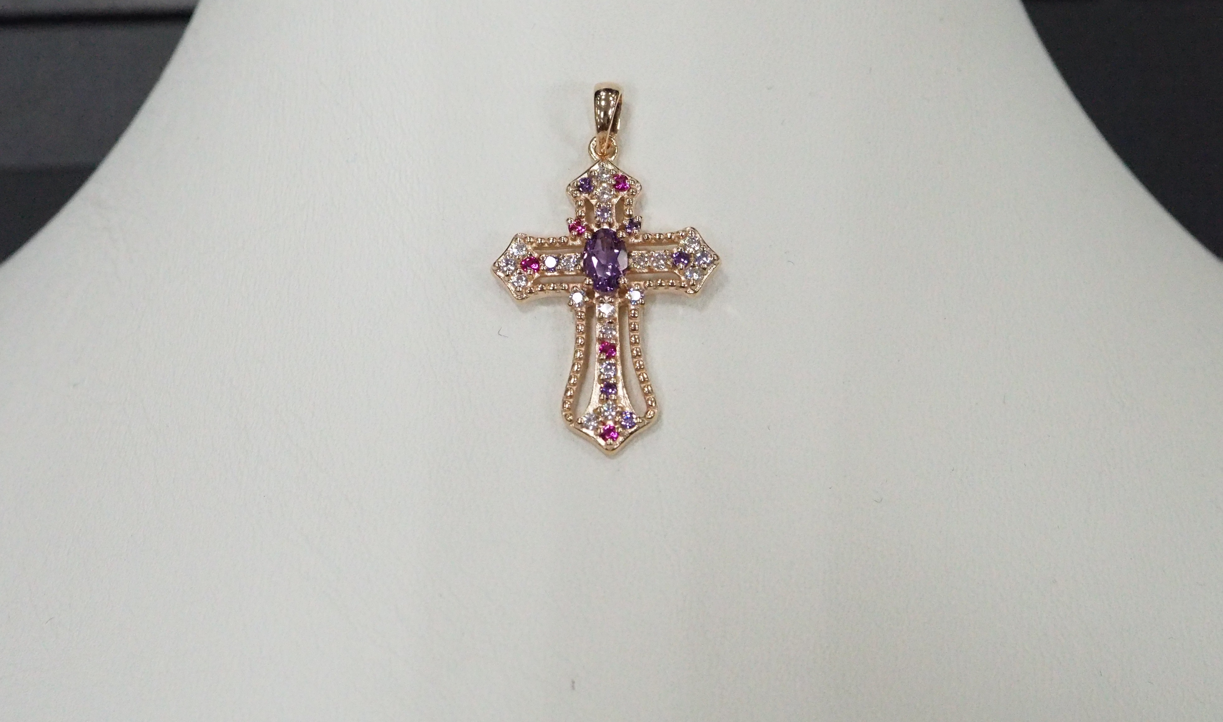 Серебряная подвеска-крест с аметистом